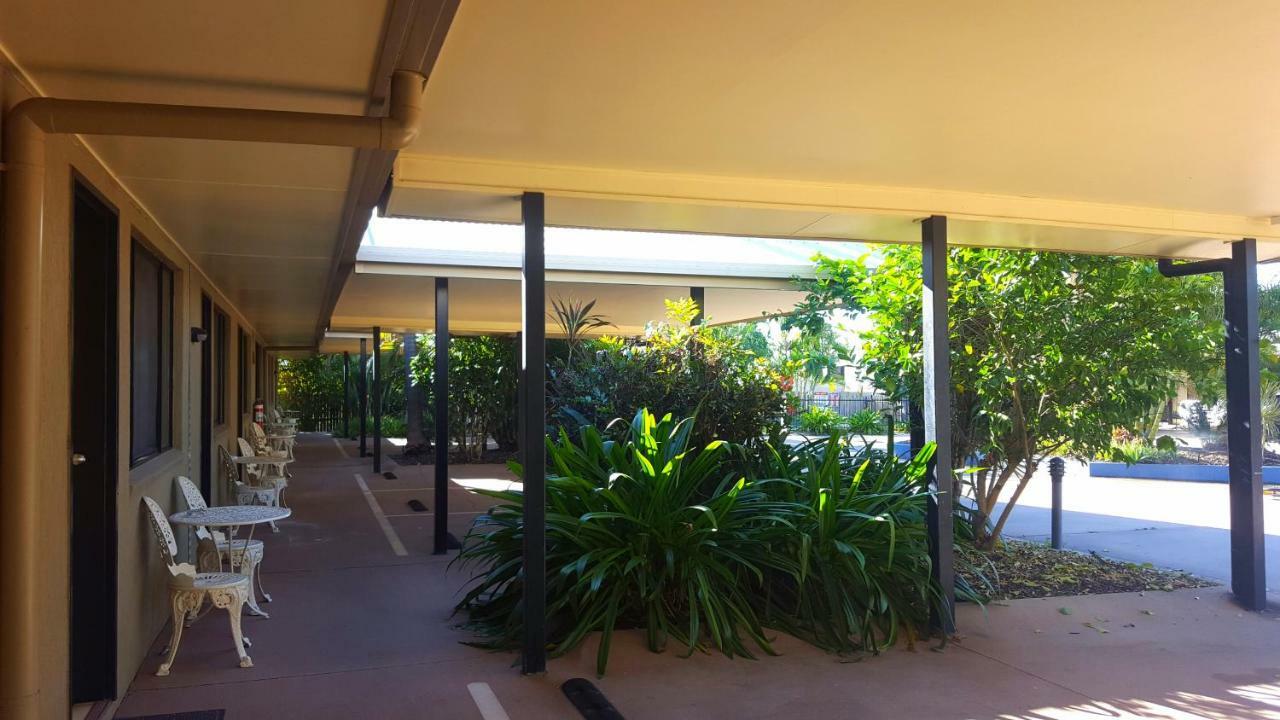 Biloela Palms Motor Inn Zewnętrze zdjęcie