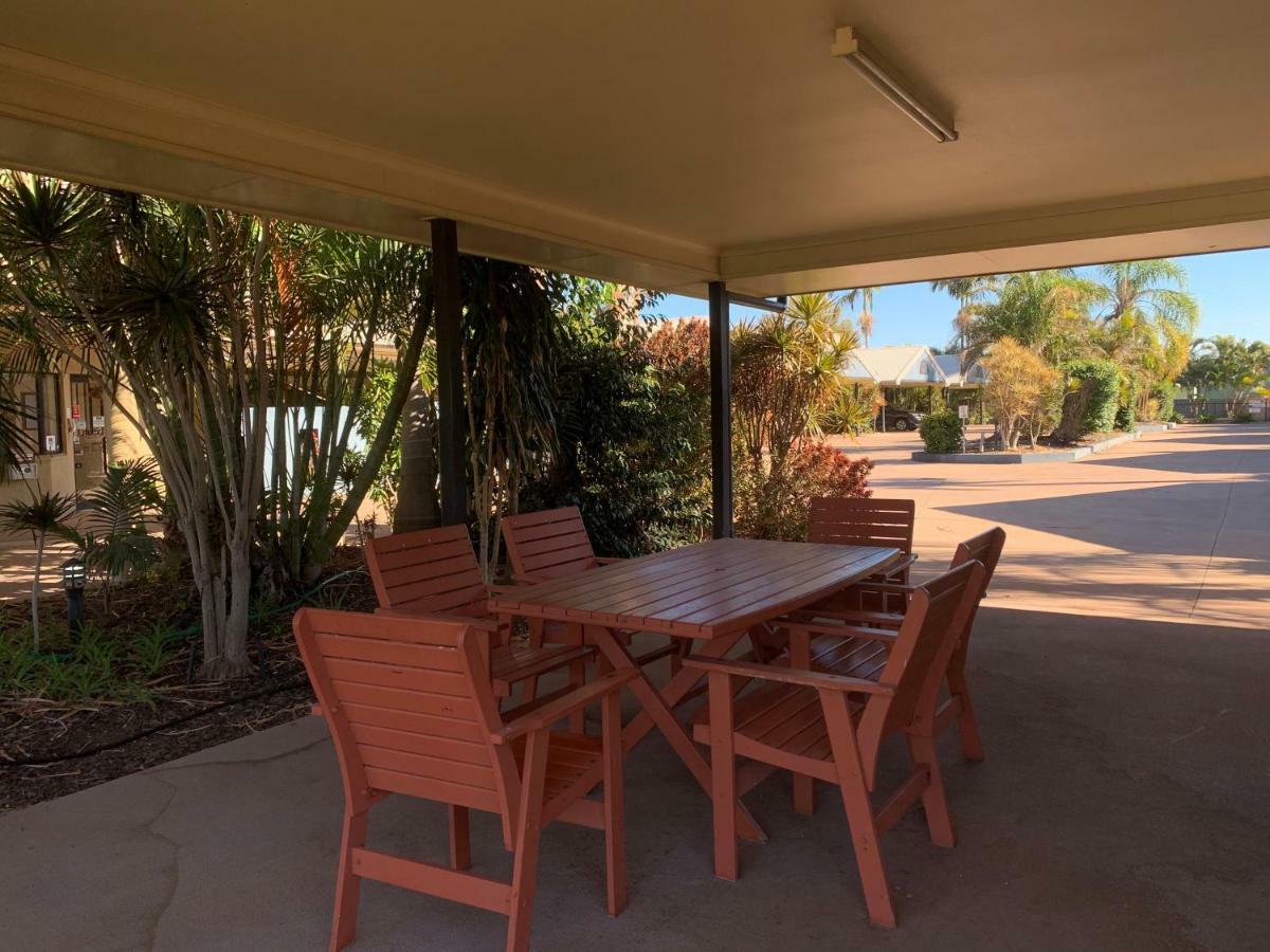 Biloela Palms Motor Inn Zewnętrze zdjęcie
